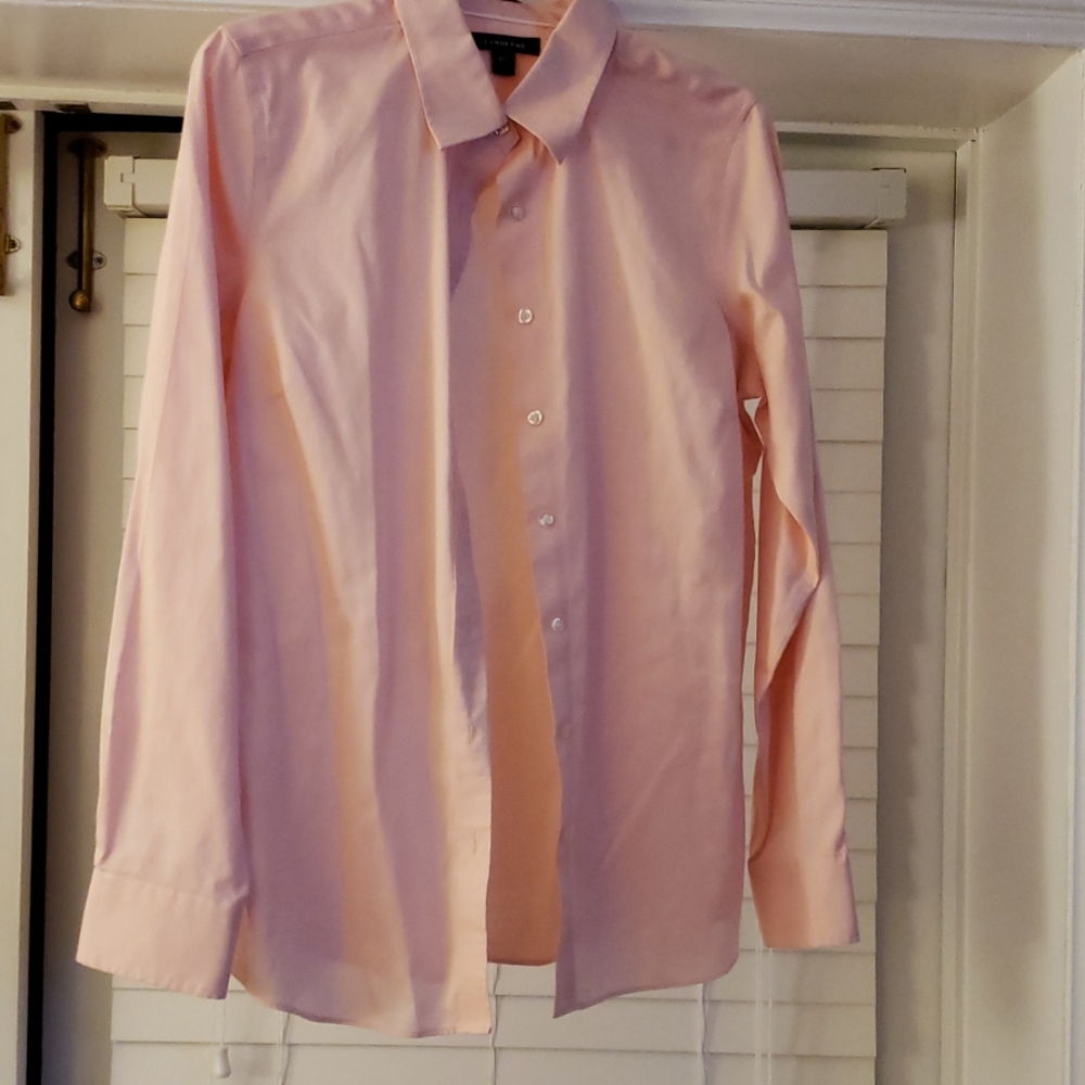 Ladies pink long sleeve blouse